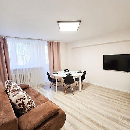 Apartament Siodemka Apartment Wroclaw Bagian luar foto